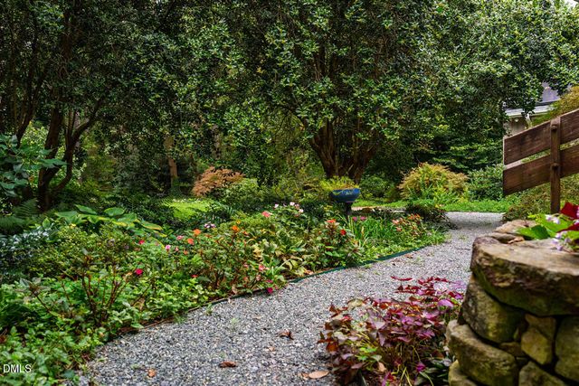 184 Lystra Estates Drive, Chapel Hill, NC 27517