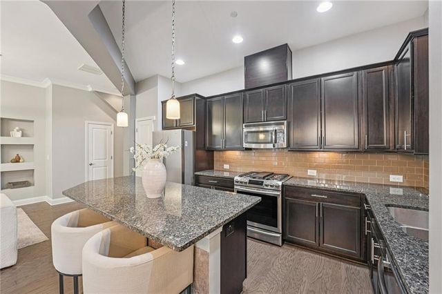 450 Cranleigh Ridge SE, Smyrna, GA 30080