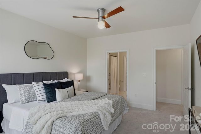 400 N Church Street 226, Charlotte, NC 28202