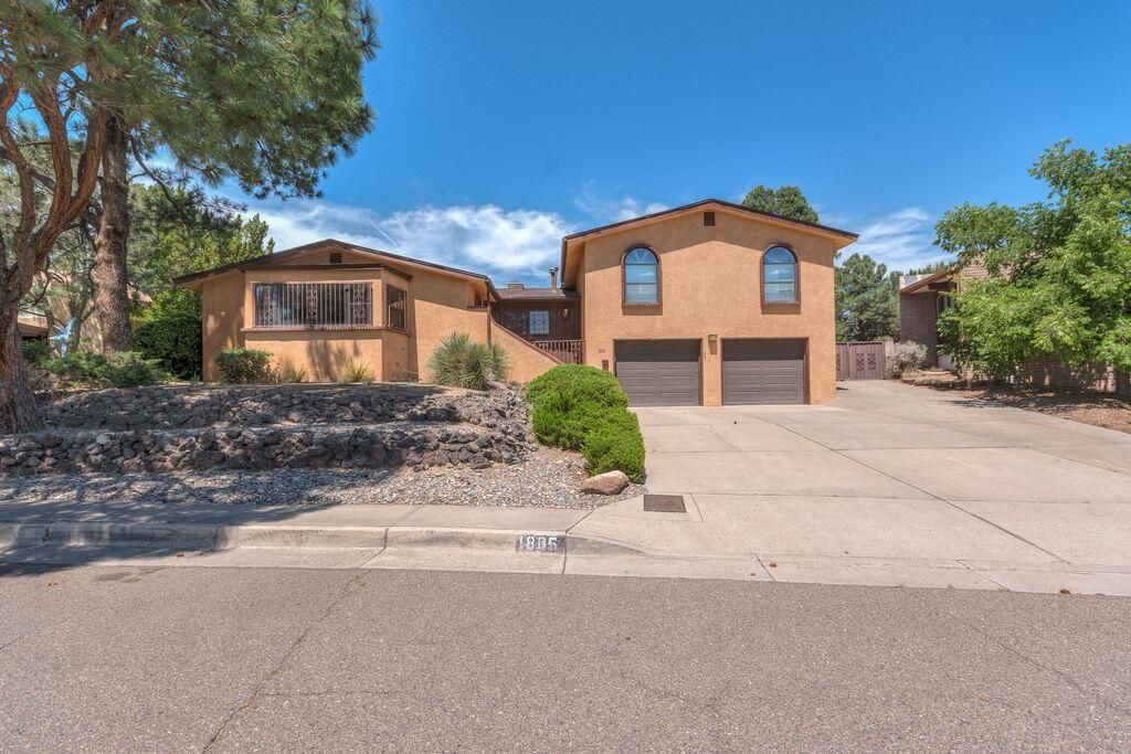 1805 NOTRE DAME Drive NE, Albuquerque, NM 87106