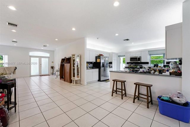 69 S Royal Poinciana Boulevard, Miami Springs, FL 33166