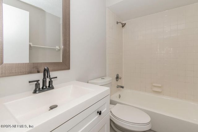 7941 CAMPBELL TOWN Court, Jacksonville, FL 32244