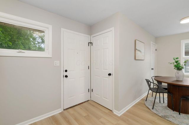 1029 S Hague Avenue, Columbus, OH 43204