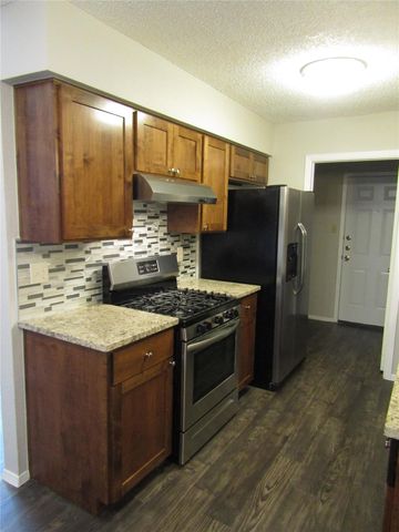 11443 Ptarmigan DR, Austin, TX 78758