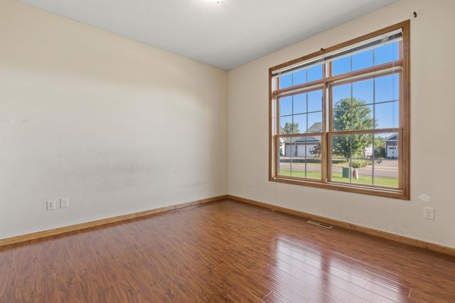 6427 Tessman Terrace N, Brooklyn Park, MN 55445