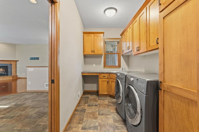 6427 Tessman Terrace N, Brooklyn Park, MN 55445