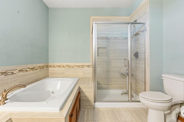 6427 Tessman Terrace N, Brooklyn Park, MN 55445