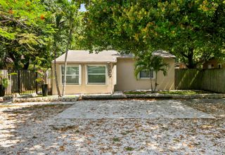 109 SE 23rd Street 1-3, Fort Lauderdale, FL 33316