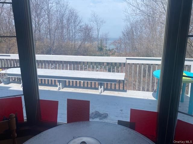 31 Glen Drive, Sound Beach, NY 11789