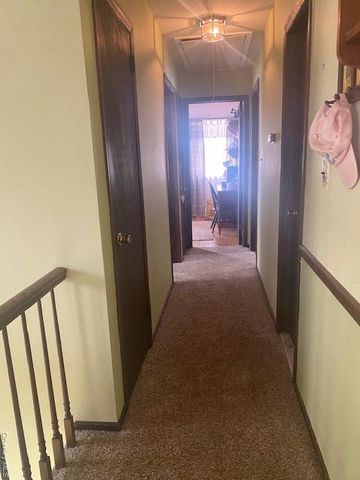 31 Glen Drive, Sound Beach, NY 11789