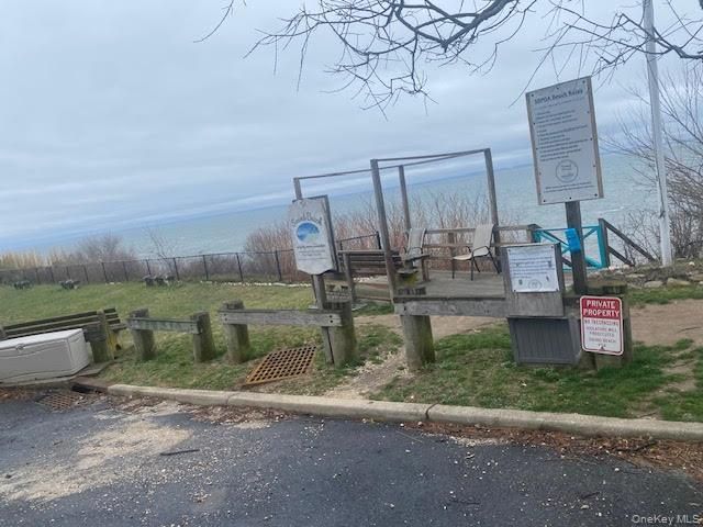 31 Glen Drive, Sound Beach, NY 11789