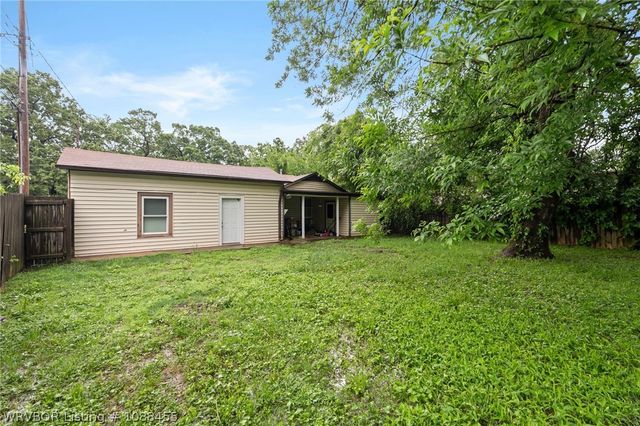3620 Kinkead Avenue, Fort Smith, AR 72903