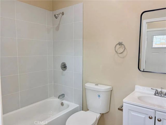 1464 3rd Street 3, La Verne, CA 91750