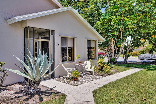 2915 NW 12th Street D, Delray Beach, FL 33445