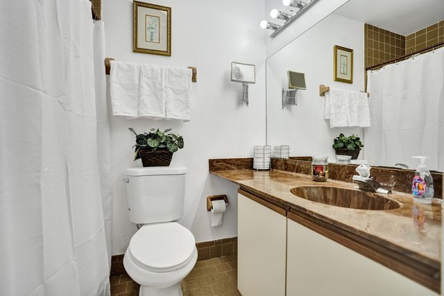 2915 NW 12th Street D, Delray Beach, FL 33445