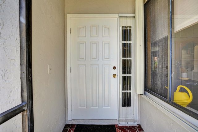 2915 NW 12th Street D, Delray Beach, FL 33445
