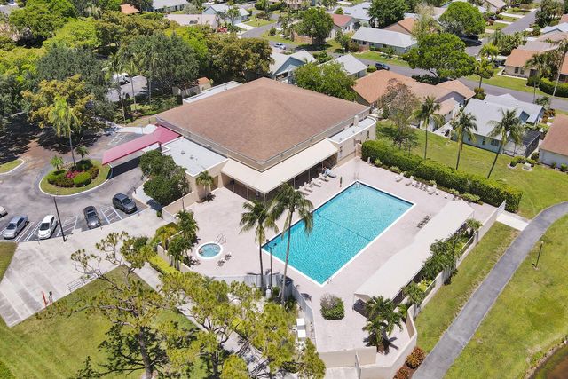 2915 NW 12th Street D, Delray Beach, FL 33445