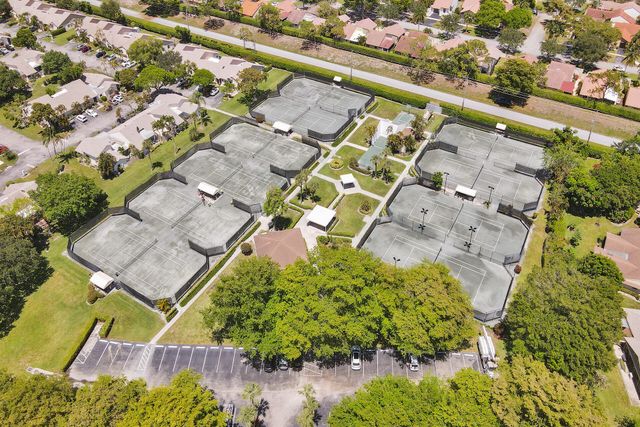 2915 NW 12th Street D, Delray Beach, FL 33445