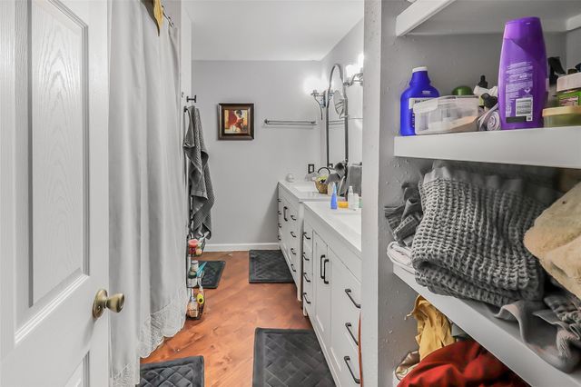 2106 Shiveley Circle, Houston, TX 77032