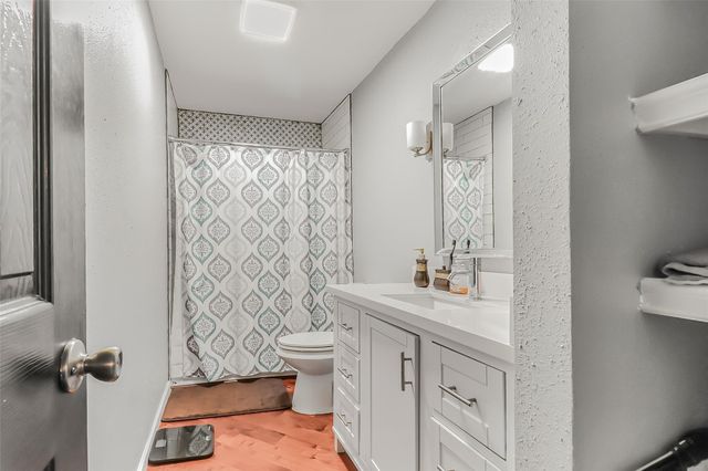 2106 Shiveley Circle, Houston, TX 77032