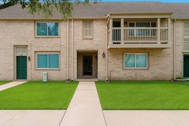 2106 Shiveley Circle, Houston, TX 77032