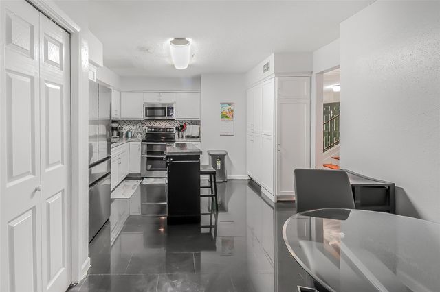 2106 Shiveley Circle, Houston, TX 77032