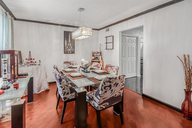 2106 Shiveley Circle, Houston, TX 77032