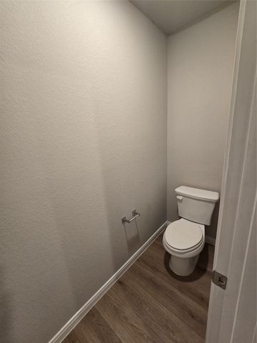 3971 Turtle CRK, New Braunfels, TX 78132