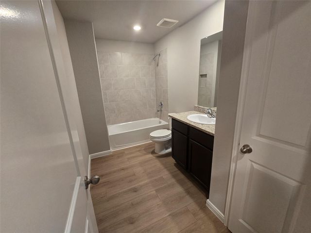 3971 Turtle CRK, New Braunfels, TX 78132