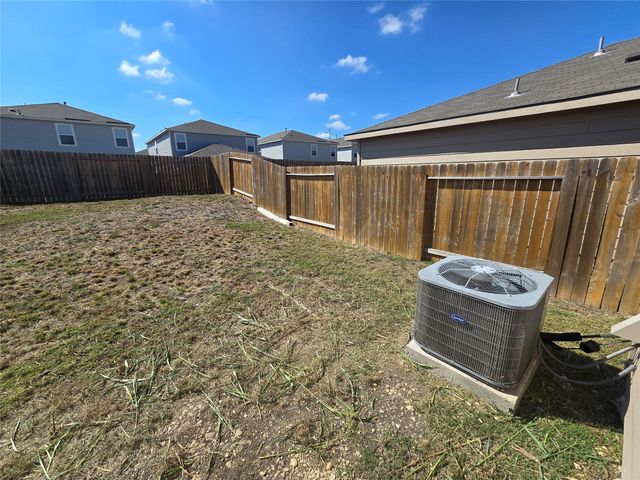 3971 Turtle CRK, New Braunfels, TX 78132