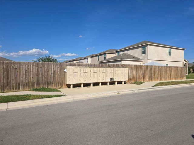 3971 Turtle CRK, New Braunfels, TX 78132
