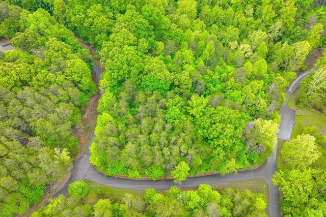 60 Old Barn Road, Moneta, VA 24121