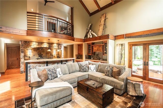 231 Vinegar Bend Road, Ronald, WA 98940
