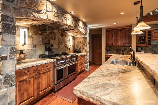 231 Vinegar Bend Road, Ronald, WA 98940