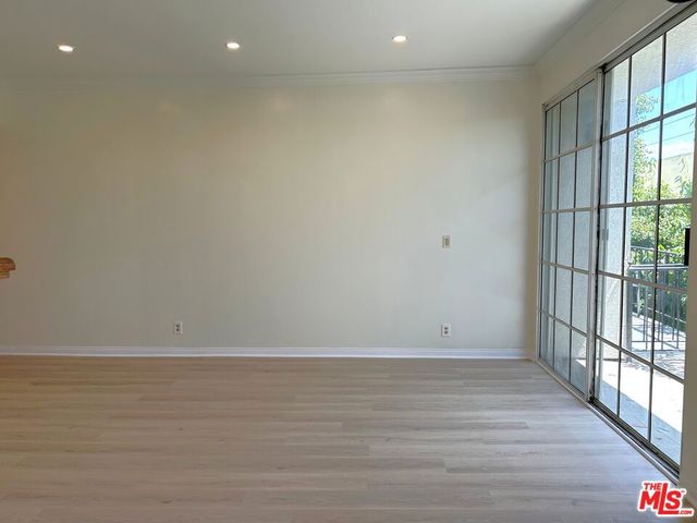 1375 Kelton Avenue 404, Los Angeles, CA 90024