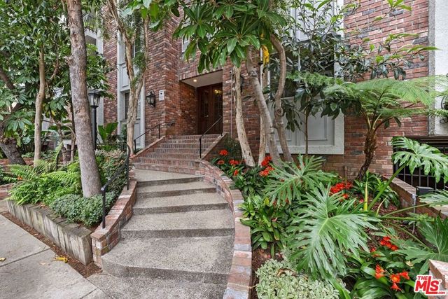 1375 Kelton Avenue 404, Los Angeles, CA 90024