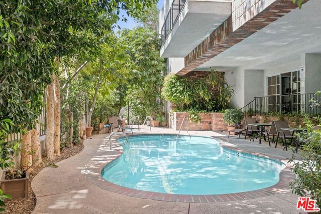 1375 Kelton Avenue 404, Los Angeles, CA 90024