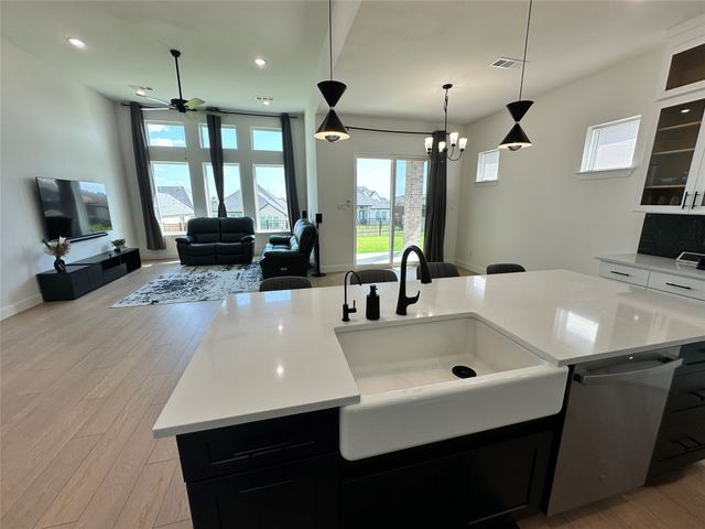 1414 Kirkdale Drive, Forney, TX 75126