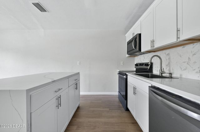 2272 Kent Road, Deltona, FL 32738