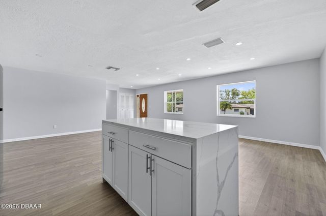 2272 Kent Road, Deltona, FL 32738