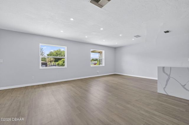 2272 Kent Road, Deltona, FL 32738