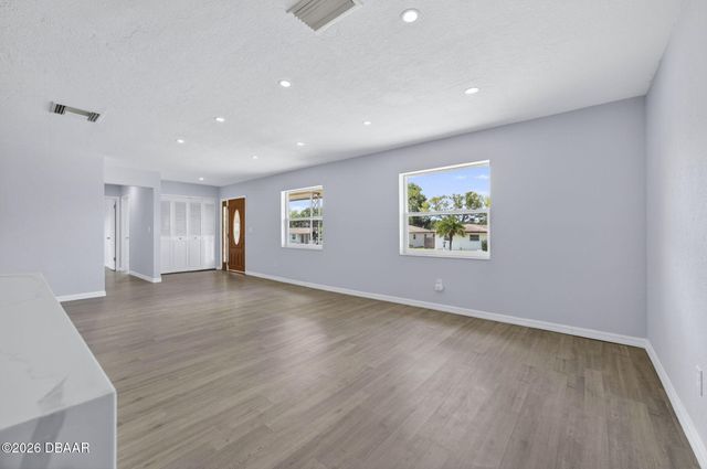 2272 Kent Road, Deltona, FL 32738