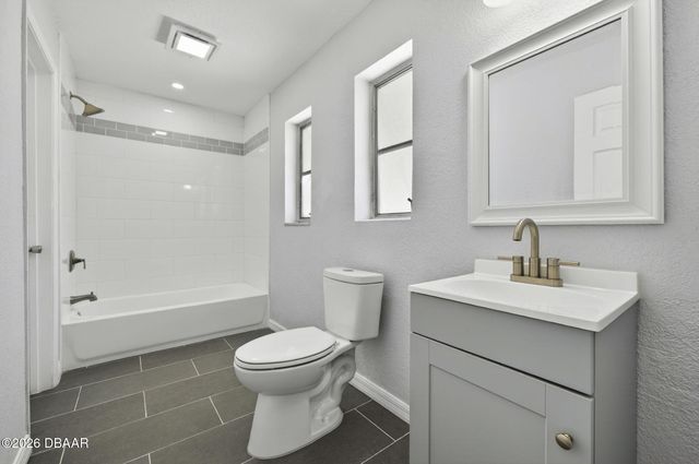 2272 Kent Road, Deltona, FL 32738