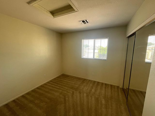 324 W Colt Road, Tempe, AZ 85284
