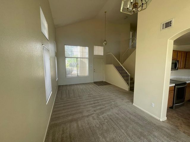 324 W Colt Road, Tempe, AZ 85284