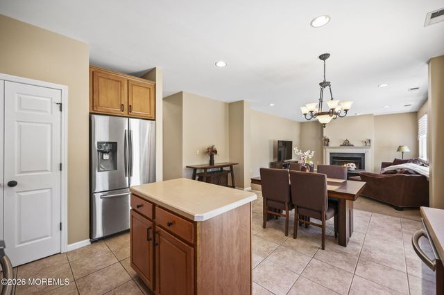 389 Fordham Place, Freehold, NJ 07728