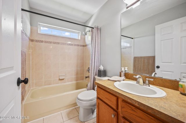 389 Fordham Place, Freehold, NJ 07728