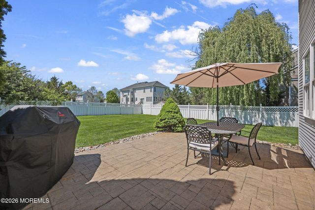 389 Fordham Place, Freehold, NJ 07728