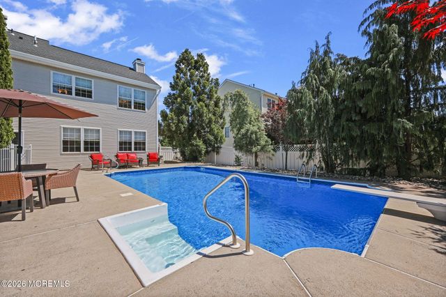 389 Fordham Place, Freehold, NJ 07728