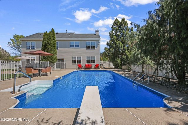 389 Fordham Place, Freehold, NJ 07728